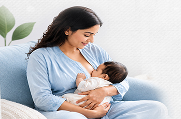Breastfeeding for newborn - Copy